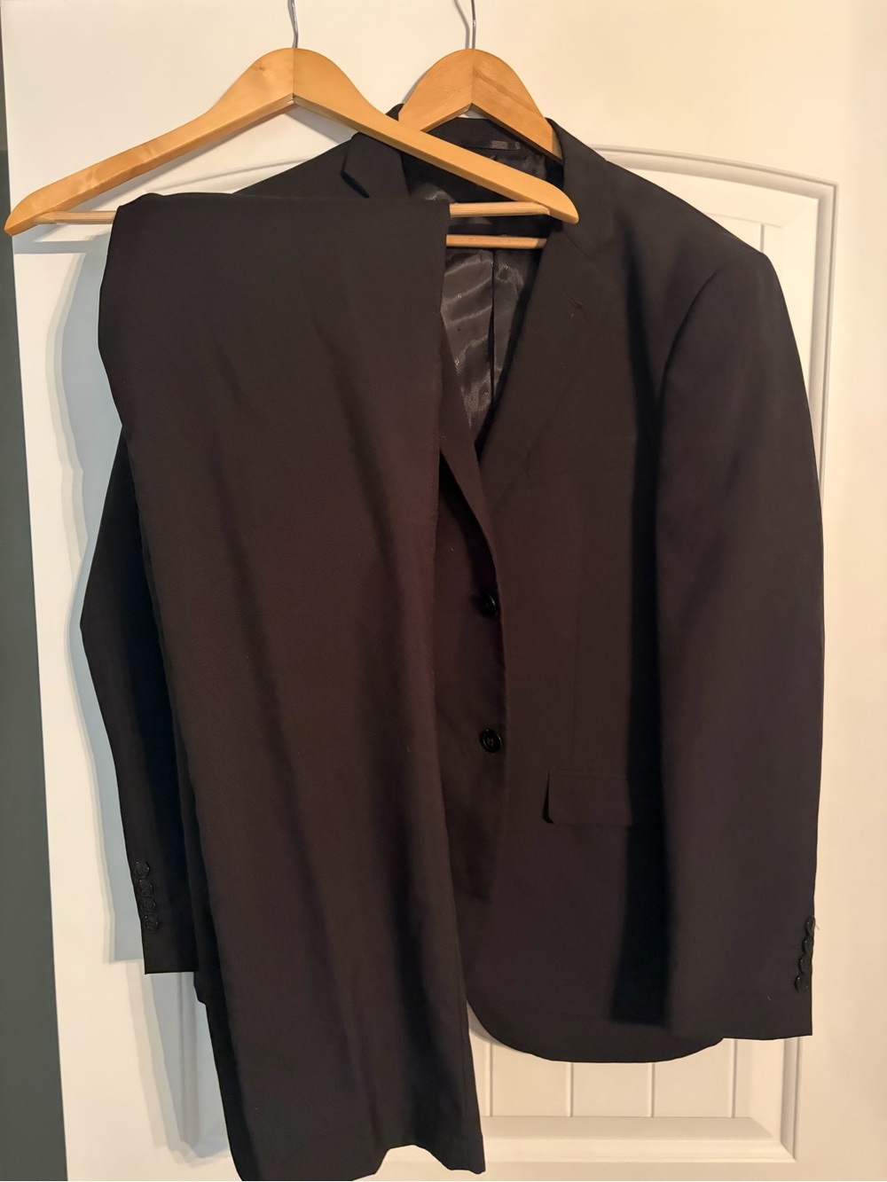 Men's Black Two-Piece Suit Jacket and Pants